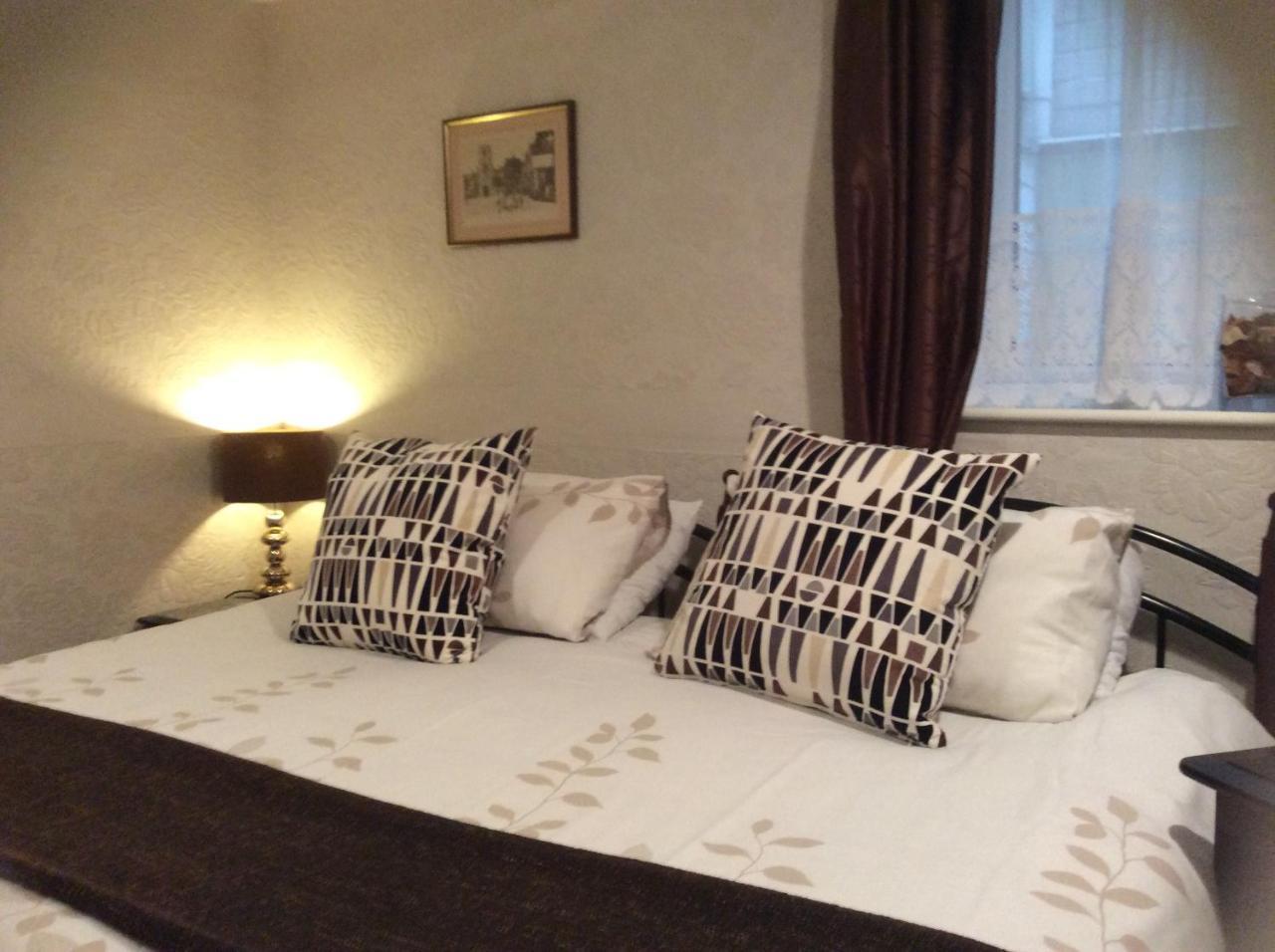 לימינגטון ספא Hedley Villa Guest House מראה חיצוני תמונה